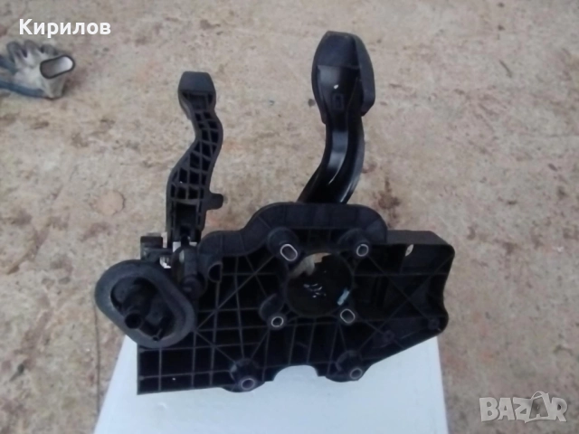 Конзола педали Fiat Grande Punto, снимка 2 - Части - 52921554