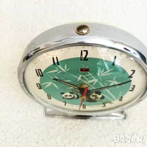 Часовник будилник анимиран Китайски работещ, снимка 4 - Антикварни и старинни предмети - 45623945