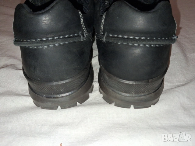 2 чифта - Ecco Track ll 25 Low Gore-tex Waterproof  №42 и №43 мъжки обувки, снимка 14 - Ежедневни обувки - 51388125