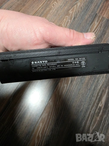 Продавам уокмен Sanyo М 1120 , снимка 4 - Радиокасетофони, транзистори - 53399624