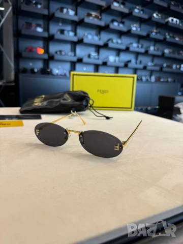 очила с черен обикновен калъф fendi miu miu , снимка 7 - Слънчеви и диоптрични очила - 50592874