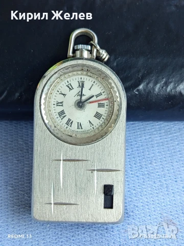 Съветски джобен часовник с пластмасов капак механичен за КОЛЕКЦИЯ 18277, снимка 2 - Антикварни и старинни предмети - 51095259