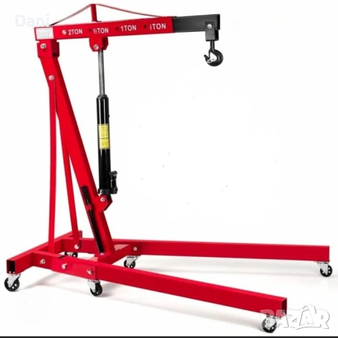 Кран за двигатели ,"Жираф" 2т.