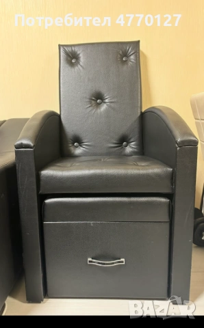 стол за педикюр