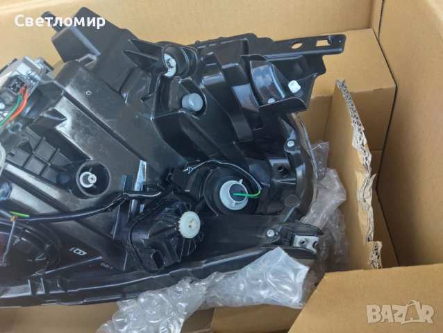 Фар ляв за Nissan Leaf, снимка 9 - Части - 44314684