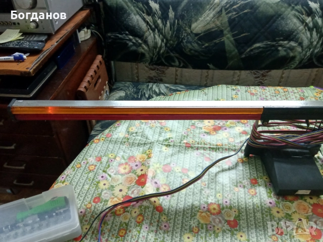 ГОЛЯМ ТРЕТИ СТОП  И ЖЪЛТА ЗА МИГАЧИ СЪС СТОЙКА , снимка 4 - Аксесоари и консумативи - 51911475