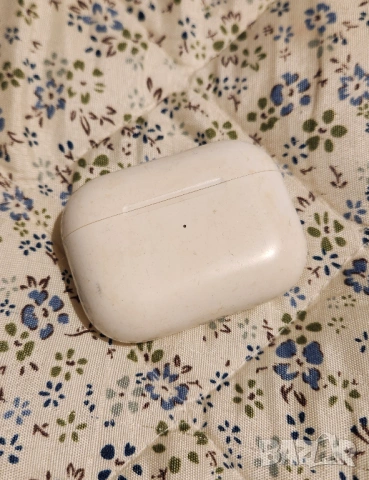 Безжични слушалки Apple AirPods Pro 1, снимка 4 - Apple iPhone - 53009557