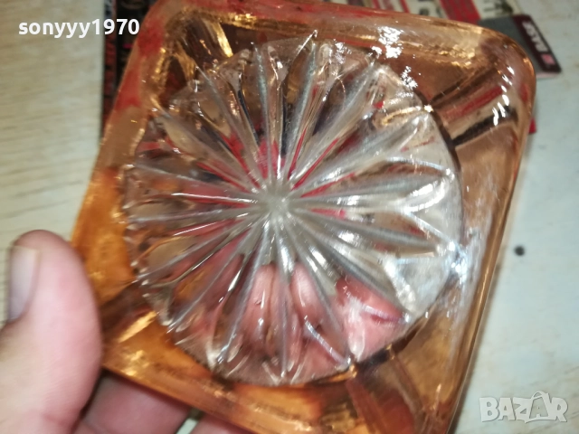 КРАСИВ СТЪКЛЕН ПЕПЕЛНИК 0709251645, снимка 11 - Антикварни и старинни предмети - 51633960