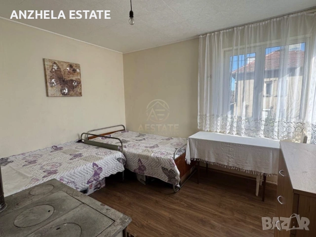 🏡 КЪЩА С ДВОР В С. ТЕЛИШ - СПОКОЙНА ЛОКАЦИЯ, снимка 10 - Къщи - 54214046