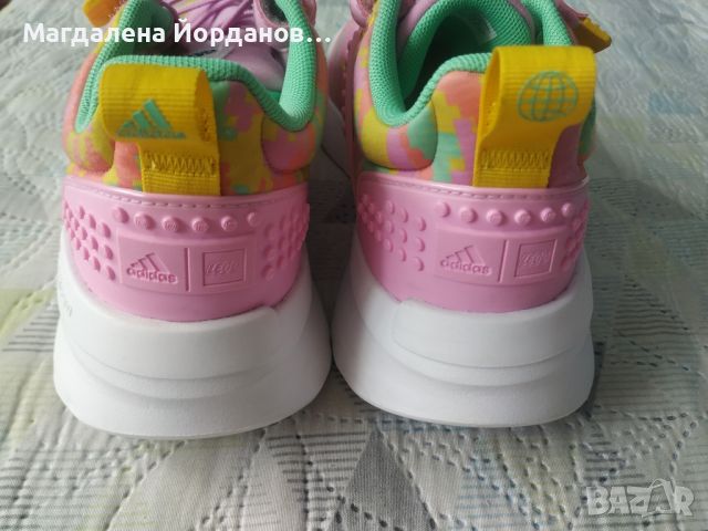 Дамски маратонки Adidas lego UK 6 или 39 номер., снимка 3 - Маратонки - 46360472