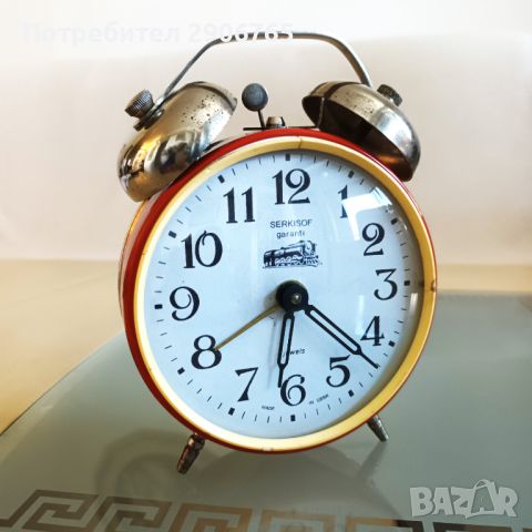 Часовник будилник Янтар с камбанки работещ