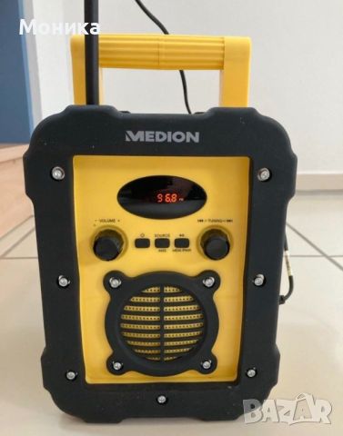 Радио MEDION, Bluetooth, MP3, AM/FM, Корпус с гумени уплътнения, Жълто, снимка 1