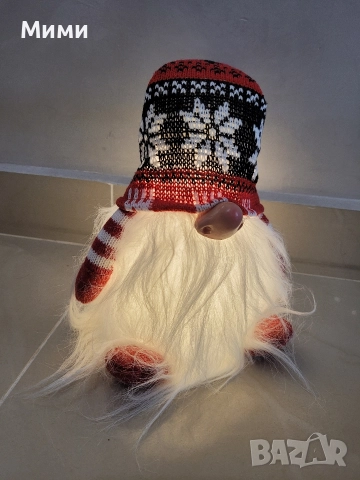 Светещ коледен гном, снимка 4 - Коледни подаръци - 52799284