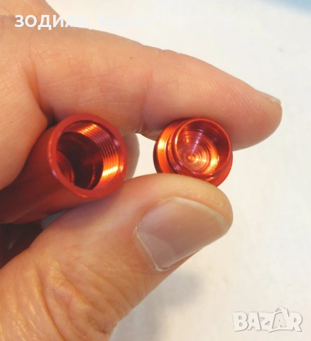 Метален Контейнер с Дозатор, снимка 4 - Други - 48297430