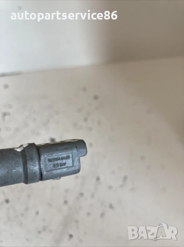 Датчик за налягане на масло за Peugeot 3008 1.6 HDI Тип инж 9HZ (2010) 9631846480, снимка 2 - Части - 53594289