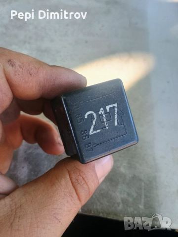 Реле Audi 100 ,80 B4 вентилатор 1994 443951253, снимка 2 - Части - 51532660