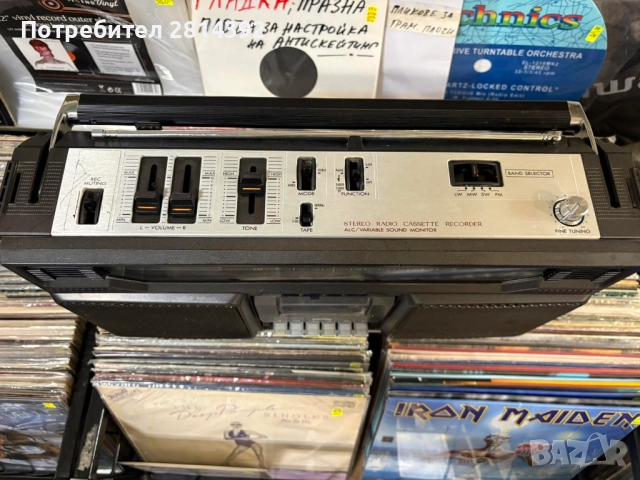 Голям Як Мощен Касетофон JVC RC-636L Boombox Бумбокс Гето Бластер Ghetto Blaster СЕРВИЗИРАН, снимка 2 - Радиокасетофони, транзистори - 51851861