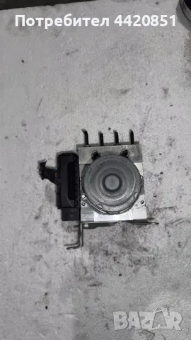 Спирачна помпа ABS за BMW X1 2012 3451 6860214-01, снимка 2 - Части - 49742168