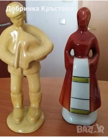 Търся български порцеланови фигурки , снимка 2 - Антикварни и старинни предмети - 45775450