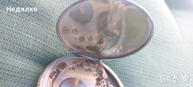 Рядък тънък швейцарски джобен часовник, снимка 5 - Антикварни и старинни предмети - 45141194