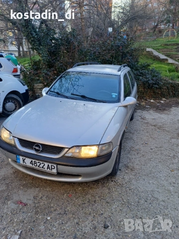 Продавам опел вектра, снимка 2 - Автомобили и джипове - 53771623