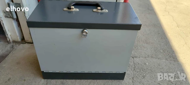 Метална кутия, снимка 2 - Други ценни предмети - 50848684