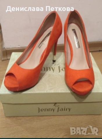 Официални дамски обувки на ток