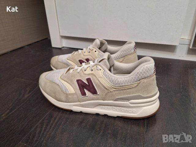 Спортни маратонки New Balance 997H, снимка 3 - Маратонки - 51642841