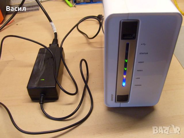 Мрежово устройство за съхранение на файлове QNAP TS-212P. Инсталирани са 2 броя твърди дискове Weste, снимка 3 - Твърди дискове - 45332834