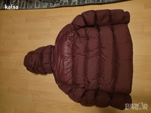 Продавам пухено яке Tommy Hilfiger , снимка 2 - Якета - 53408616