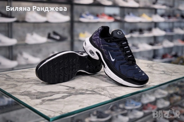  Дамски маратонкиNike Air Max  Plus , снимка 9 - Маратонки - 53749731