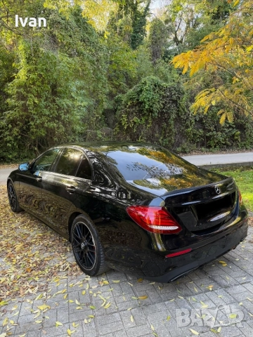 Mercedes E220d AMG/Designo/Shadow line, снимка 4 - Автомобили и джипове - 52323472