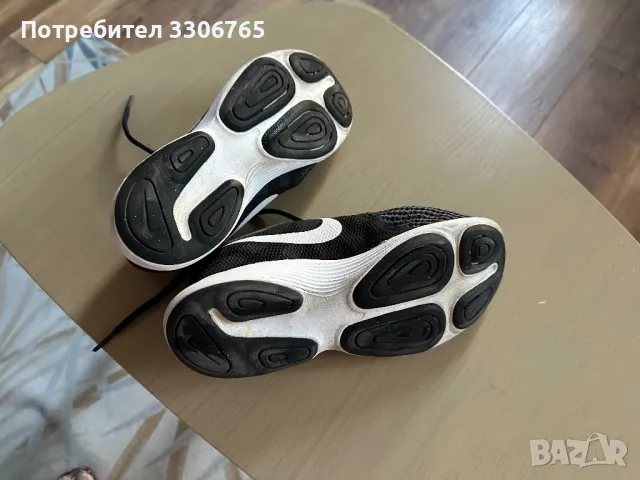 Маратонки Nike, снимка 5 - Детски маратонки - 47136776