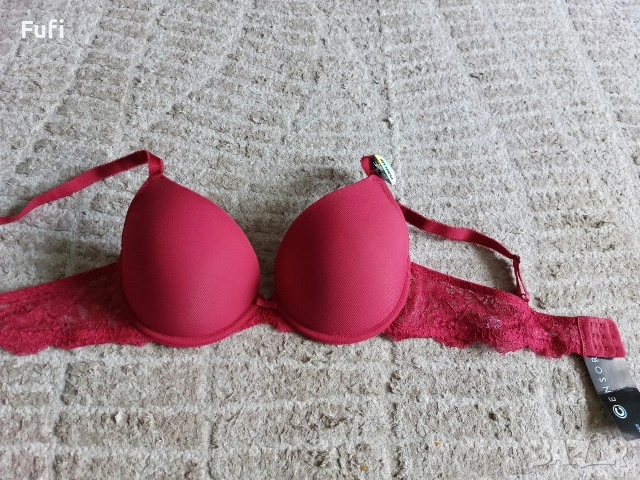 4 евро, нов голям сутиен, 85 Е, с етикет, марка Cens@red 