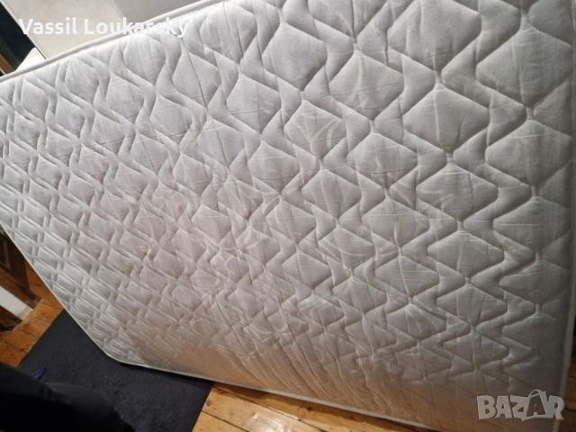 Матрак TED Neo Dream 140/200, двулицев, почти неизползван, снимка 5 - Матраци - 54187406