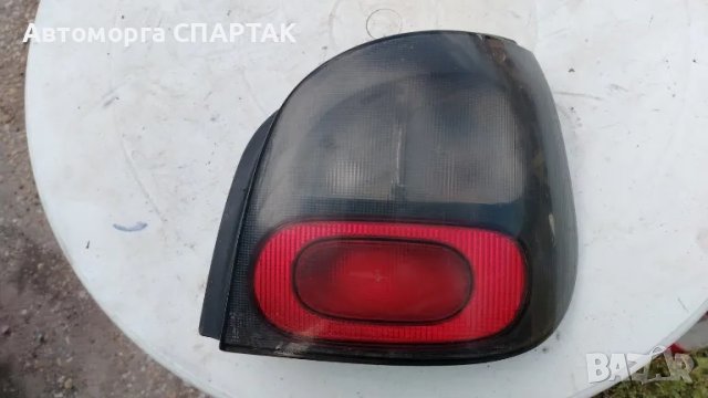 Десен стоп за Renault Megane Scenic (1996-2001), снимка 1 - Части - 47236460