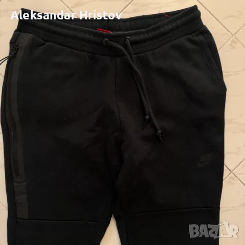 Oригинален Мъжки Панталон Nike Tech Fleece, снимка 4 - Панталони - 49448223