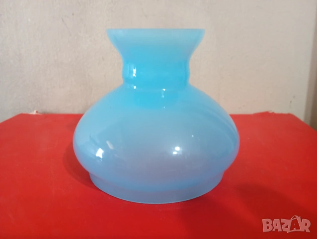 Куполно стъклен за лампа