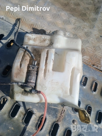 Казанче чистачки Nissan Micra III Hatchback (01.2003 - 06.2010),, снимка 4 - Части - 51752090