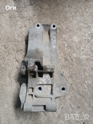 Стоика алтернатар / динамо за Фолксваген Поло , Сеат Ибиза и Кордоба 93-01г. 032 145 169 M