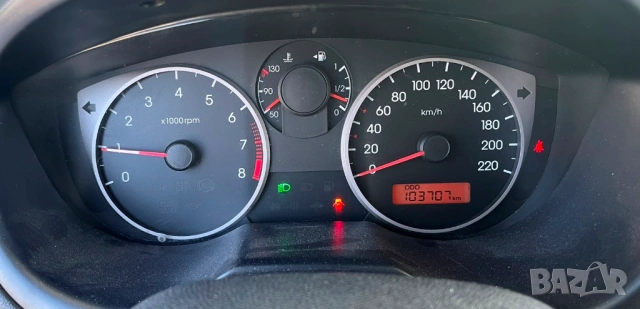 Продавам ХЮНДАЙ И20 HYUNDAI I20 10.2010г. 1.2 + ГАЗ 78к.с., снимка 13 - Автомобили и джипове - 25081582