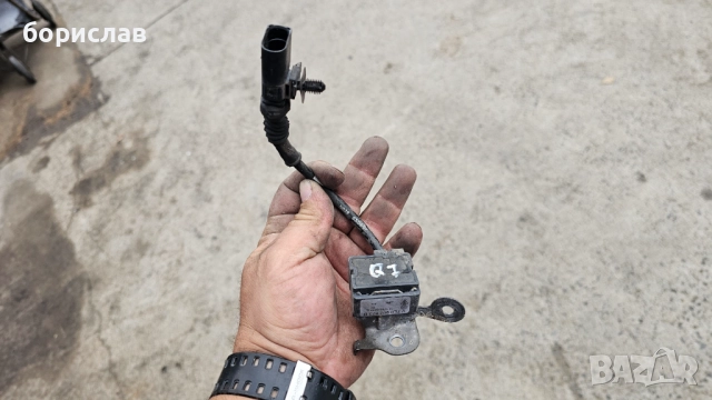 Сензор датчик за ускорение за audi Q7 