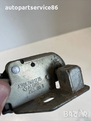 Заключващ механизъм за задна врата за Mercedes Sprinter W906 (2006-2012) A9067401235, снимка 2 - Части - 54206225