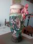 Антикварна,красива и уникална,китайска ваза.Подписана., снимка 2
