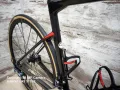 Карбонов шосеен велосипед BMC Roadmachine 01 Disc Ultegra Fulcrum Zero CMPTZ, снимка 9