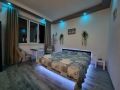 Уютно студио за двама в центъра на Бургас, снимка 1 - Квартири, нощувки - 45668017