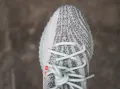 оригинални маратонки adidas Yeezy Boost 350 V2 номер 44 1/3, снимка 6