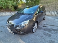 Opel Zafira C 2012г., снимка 2