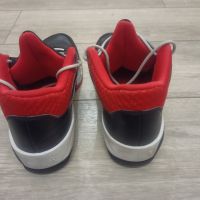 Air Jordan Max Aura 3 Leather 41, снимка 4 - Маратонки - 45724726