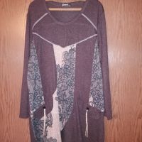 Блузон удобен и красив, снимка 1 - Блузи с дълъг ръкав и пуловери - 45893173